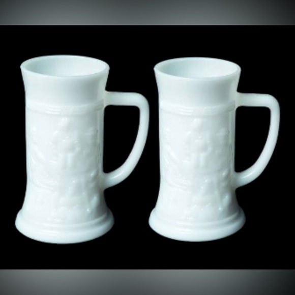 Vintage Federal White Milk Glass Beer Embossed Bar Pub Scene / Set of 2 - Picture 2 of 2
